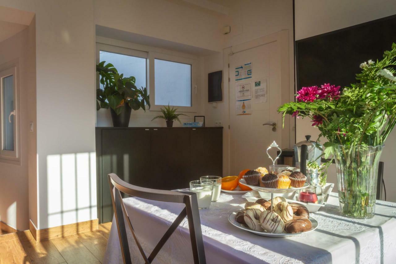Appartement Fresh, Relax & Sun Historic Center à Málaga Extérieur photo